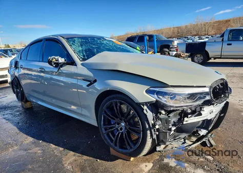 2018 BMW M5 из США, поврежденный, VIN WBSJF0C57JB283070